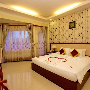 Luxury Nha Trang Hotel